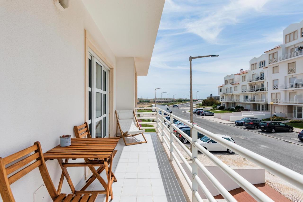 Baleal Sea House Apartment เปนิช ภายนอก รูปภาพ